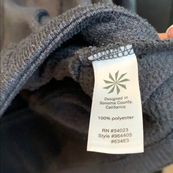 Women’s Medium Athleta jacket - Picture 4 of 4